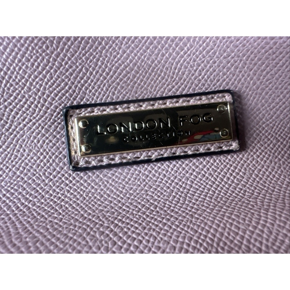 London Fog 100th Anniversary Pink Caviar Crossbody Wallet Clean Fast Shipping View 2